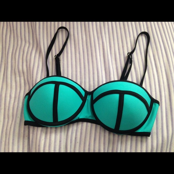 Triangl swimsuit top dupe, push up