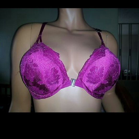 Bombshell plunge bra