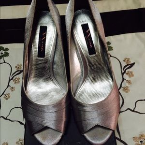 Nina Criana Silver Satin Pumps