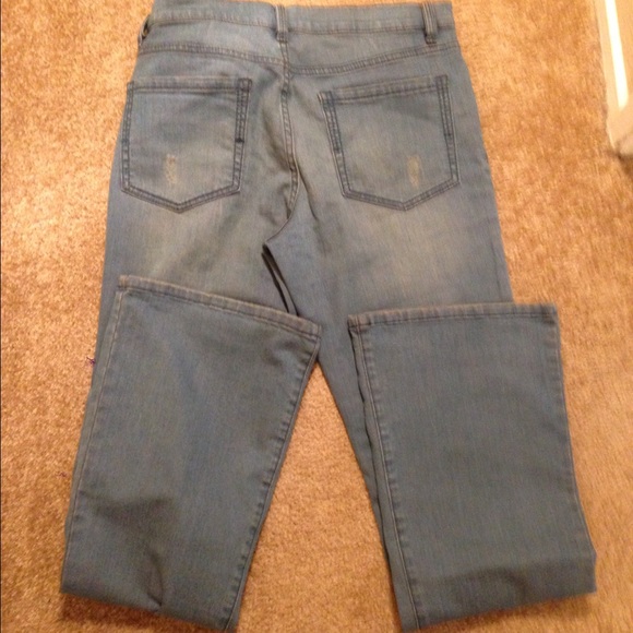 BCBG Max Azria (Tayna) - Picture 2 of 4