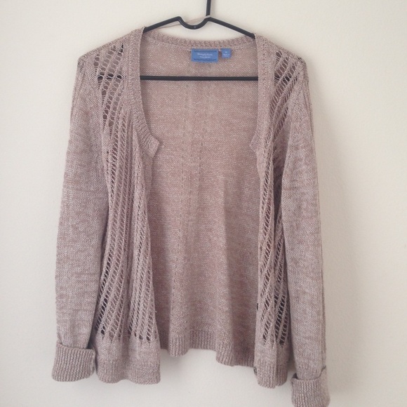 Beautiful beige long sleeved cardigan, XL