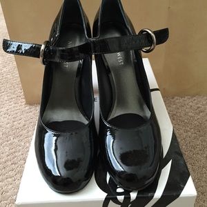 Nine west Mary Jane heels