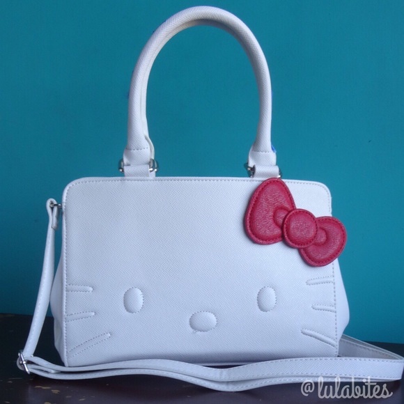 Sale! Hello! Kitty White Handbag - Picture 2 of 6