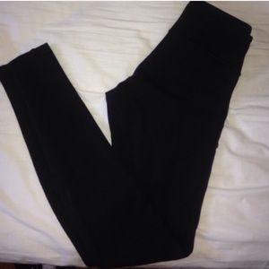lululemon leggings ON HOLD DONT BUY