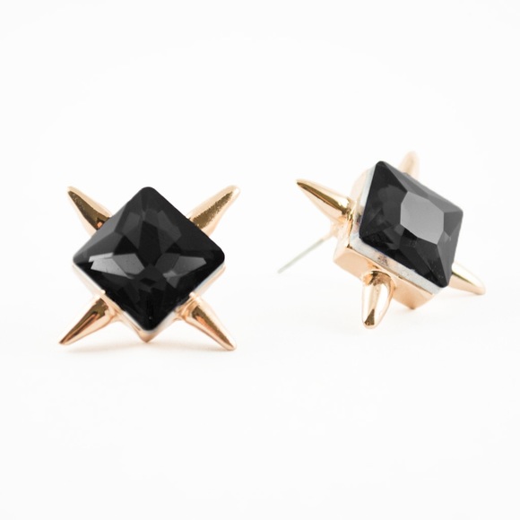 Spellbound Spiked Studs in Onyx/Gold Tone