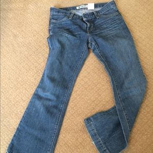 GAP Jeans - Women's GAP Jeans Long and Lean Flare 2A 30" GAP Jeans - Women's GAP Jeans Long and Lean Flare 2A 30"