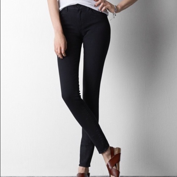 American Eagle High Waisted Black Jeggings