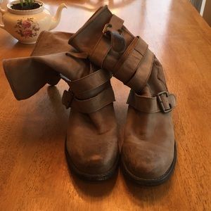 Steve Madden Leather Boots