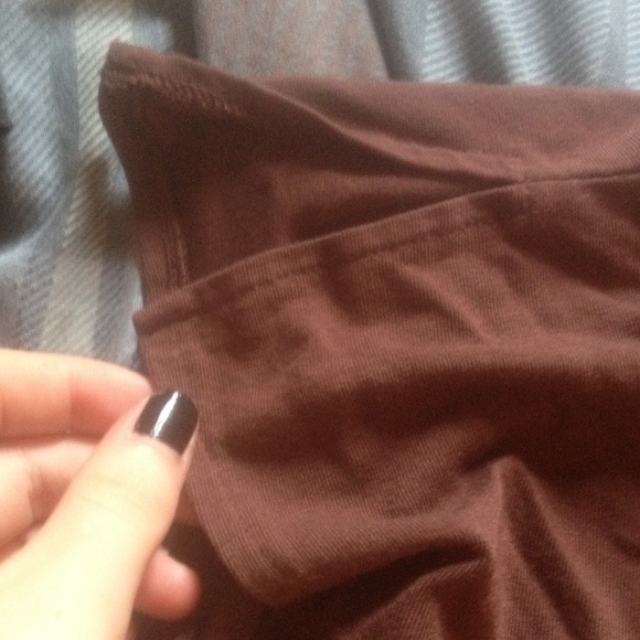 Brown top - Picture 2 of 2