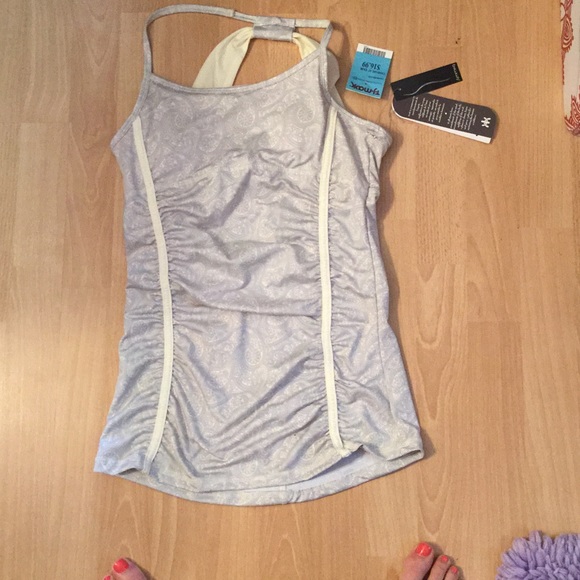 Paisley work out top