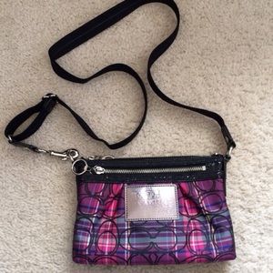 Authentic coach poppy cross body