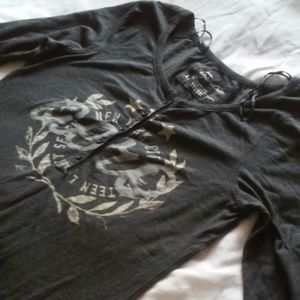 Dark grey sleeved t-shirt