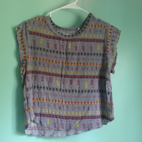 Crop top