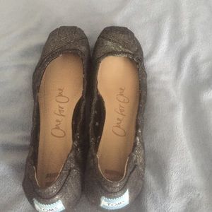 Toms ballet flats