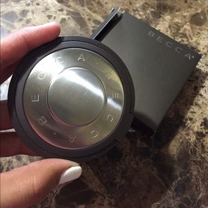Becca duo "Serrana"