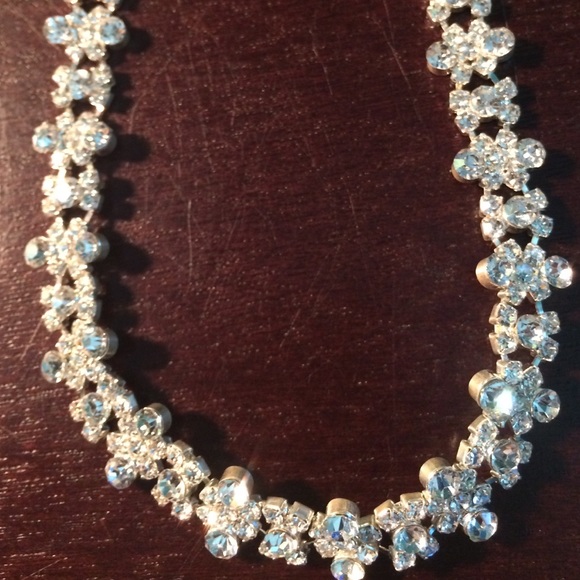 Necklaces!!✨✨✨ - Picture 2 of 3