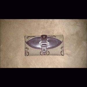 Tommy Hilfiger Brown & Tan Wallet