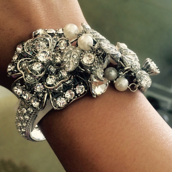 Betsy Johnson flower bracelet (Memorial Day Sale!)