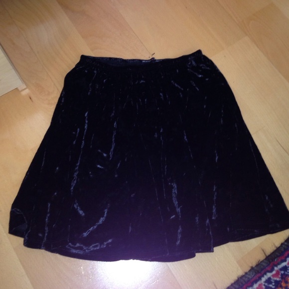 crushed velvet brandy Melville skirt