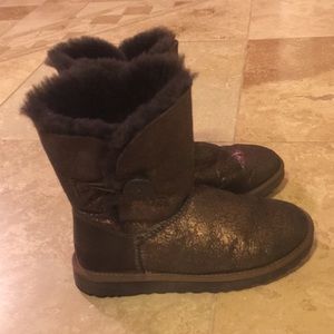 NWOB.  !!! PRICE LOWERED !!! Authentic.