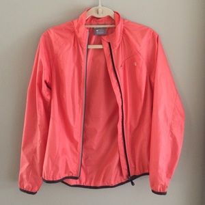 Size small champion wind breaker