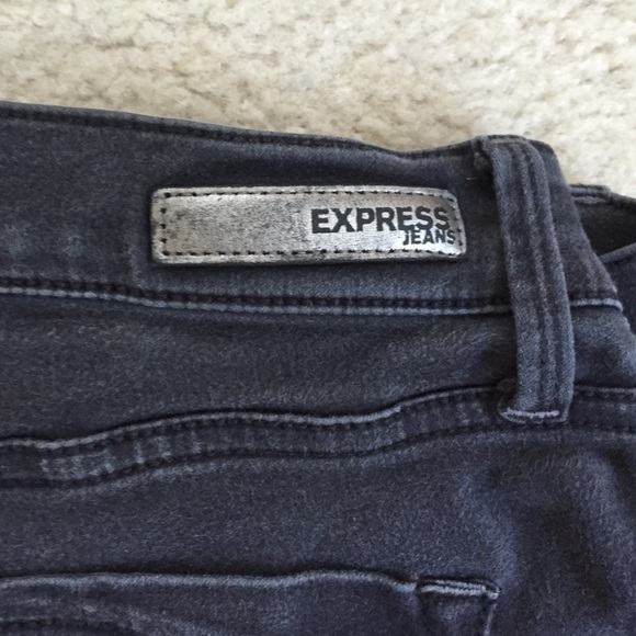 ❌sold in a bundle❌Express faded black jeans - Picture 2 of 3
