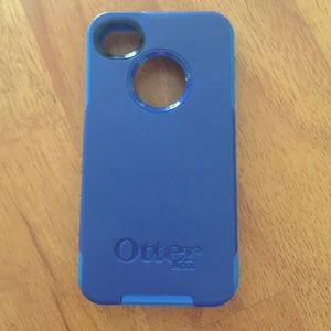 Otter box (4s)