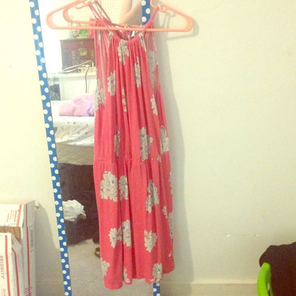 ALL ITEMS MUST GO 💟Pink Floral High Cut Dress