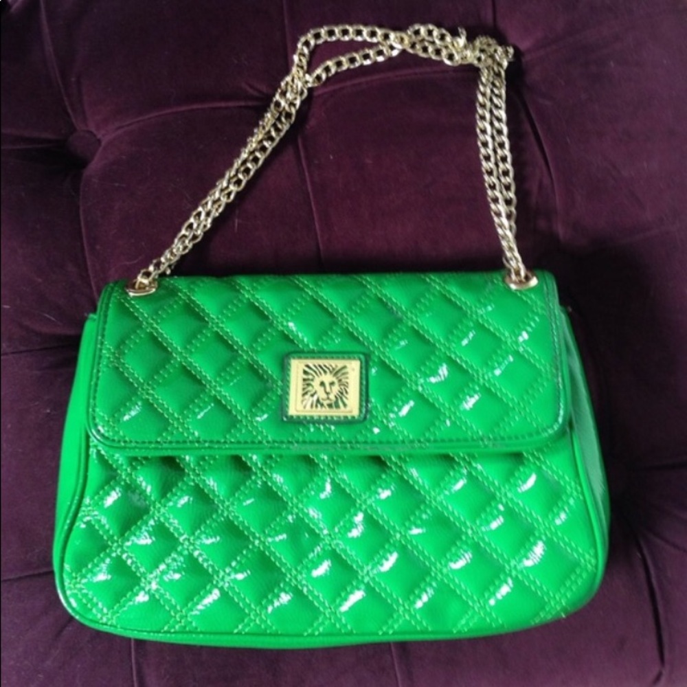 Kelly green quilted handbag