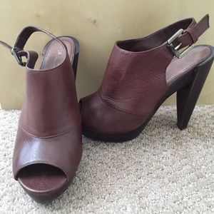 Aldo stacked 4+ inch heels