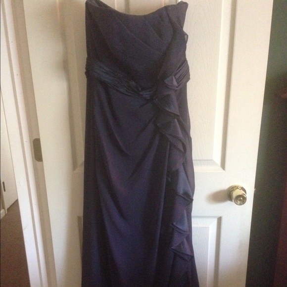 Long Navy Blue formal gown - Picture 1 of 3