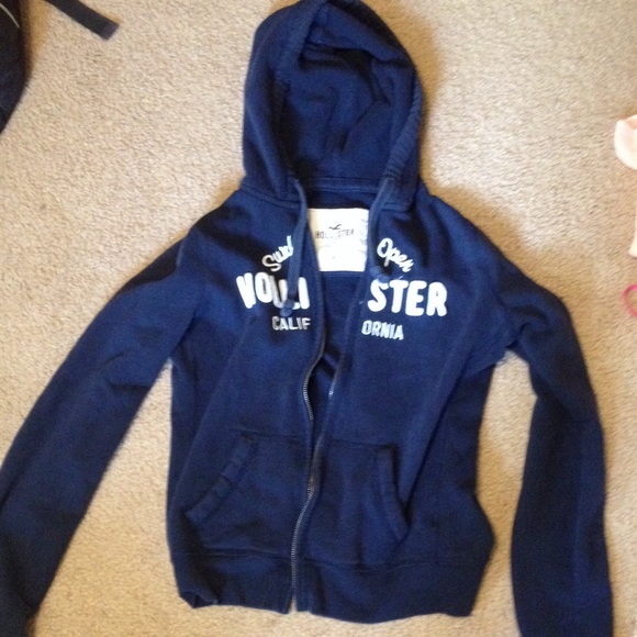 Blue Hollister sweatshirt