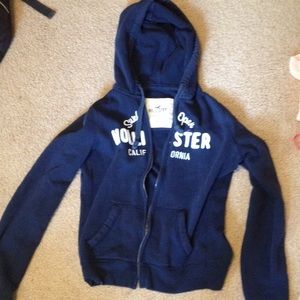 Blue Hollister sweatshirt