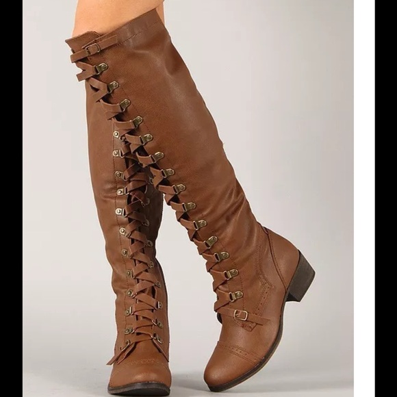 Breckelles Shoes - Tan buckle knee high riding boots new