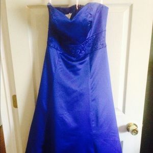 Strapless sweetheart tea length formal