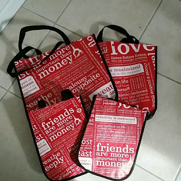 4 new Lululemon gift bags