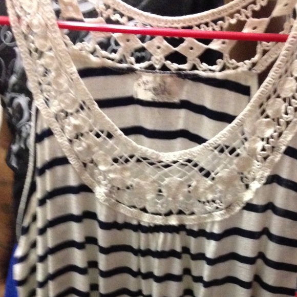 Beautiful Lace top sleeveless shirt w/ navy strips
