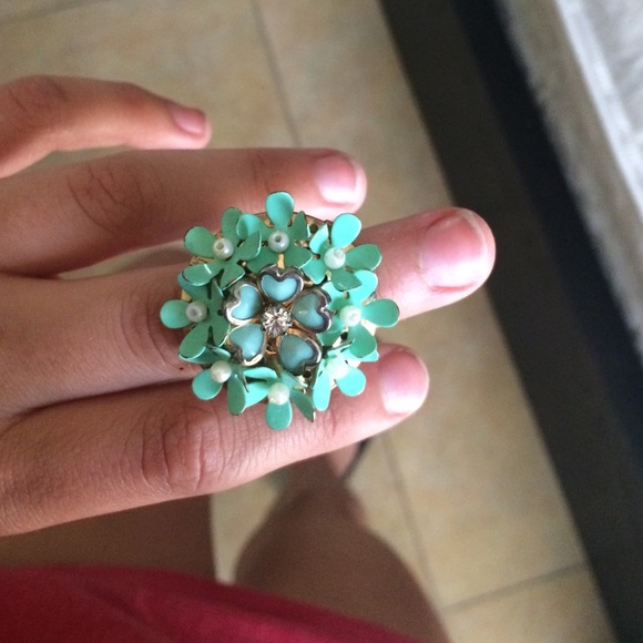 Flower ring