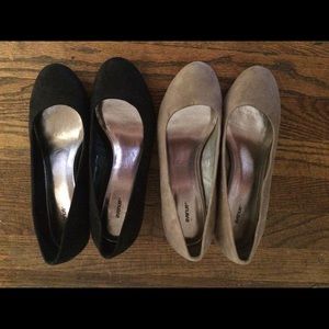 2 pairs of wedges from avenue