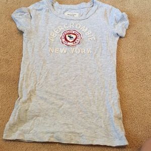 Grey A&F flagship t-shirt