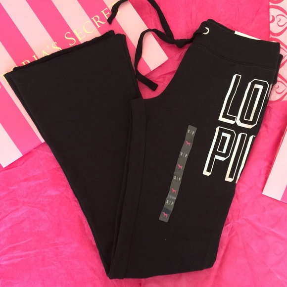 💰SOLD💰Victoria's Secret New S Black Flare Pants