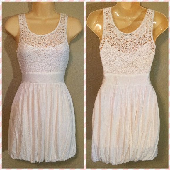 Forever 21 Dresses & Skirts - FINAL NEW LISTING White lace flounce bubble dress