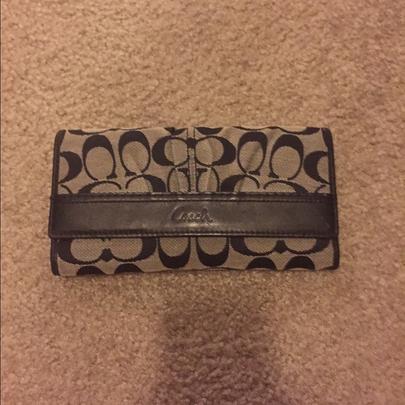 Coach wallet