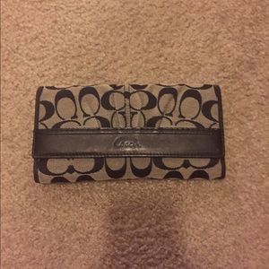 Coach wallet