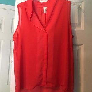 Red night to low tanktop really good condition