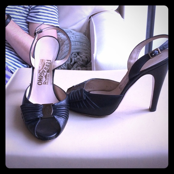 Salvatore Ferragamo pumps