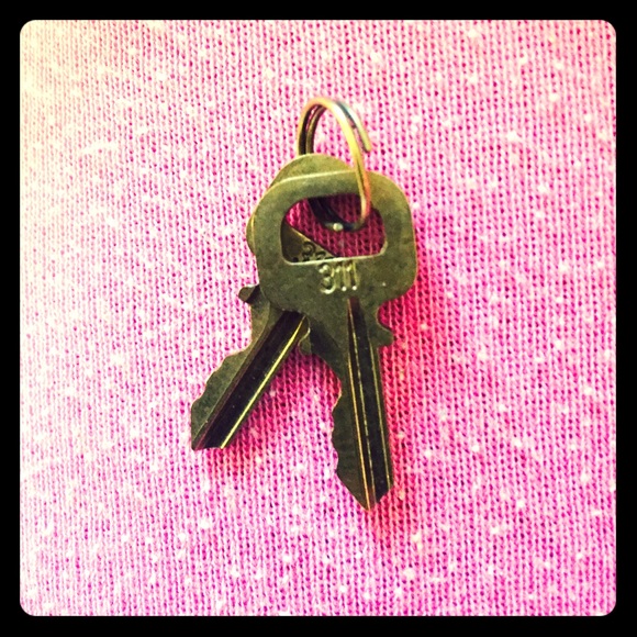 LV keys to the lock #311