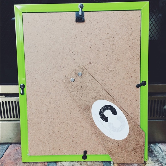 Magnetic Makeup Board (Green Floral) - Picture 3 of 3