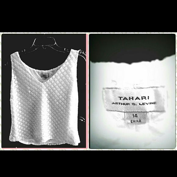 Tahari - beautiful white sleevless top