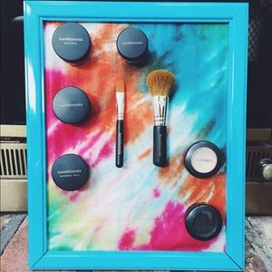 Magnetic Makeup Board (Tie-Dye)